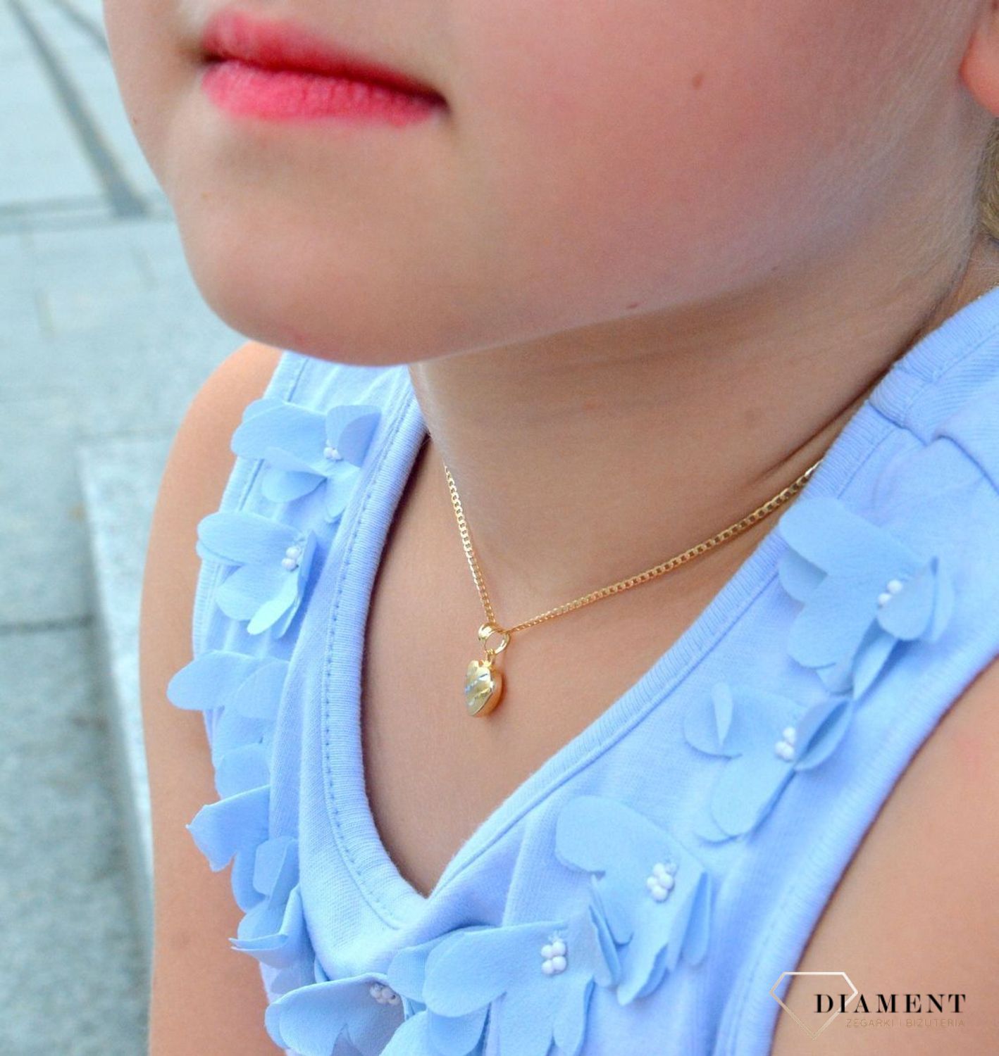 Złota zawieszka 585 grawerowane serduszko ZA 7034A. Złota zawieszka serce. Złota zawieszka damska serce. Złota zawieszka damska grawerow.jpg